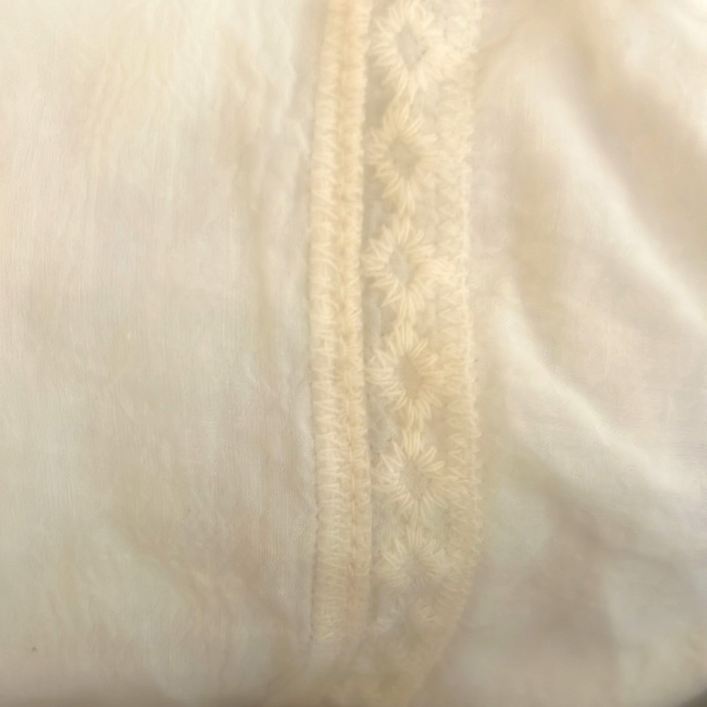LAPIS BOHO Elegant Cream Lace Women's Top - Picture 5 of 9